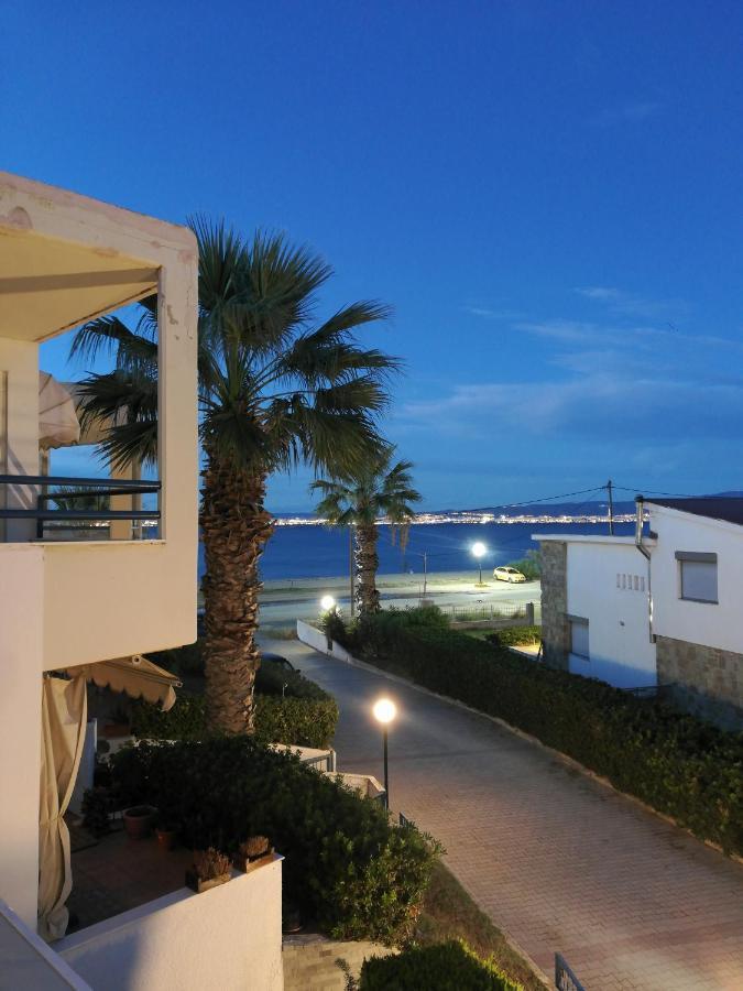 Jani'S Beach House Neo Epivates Exterior photo
